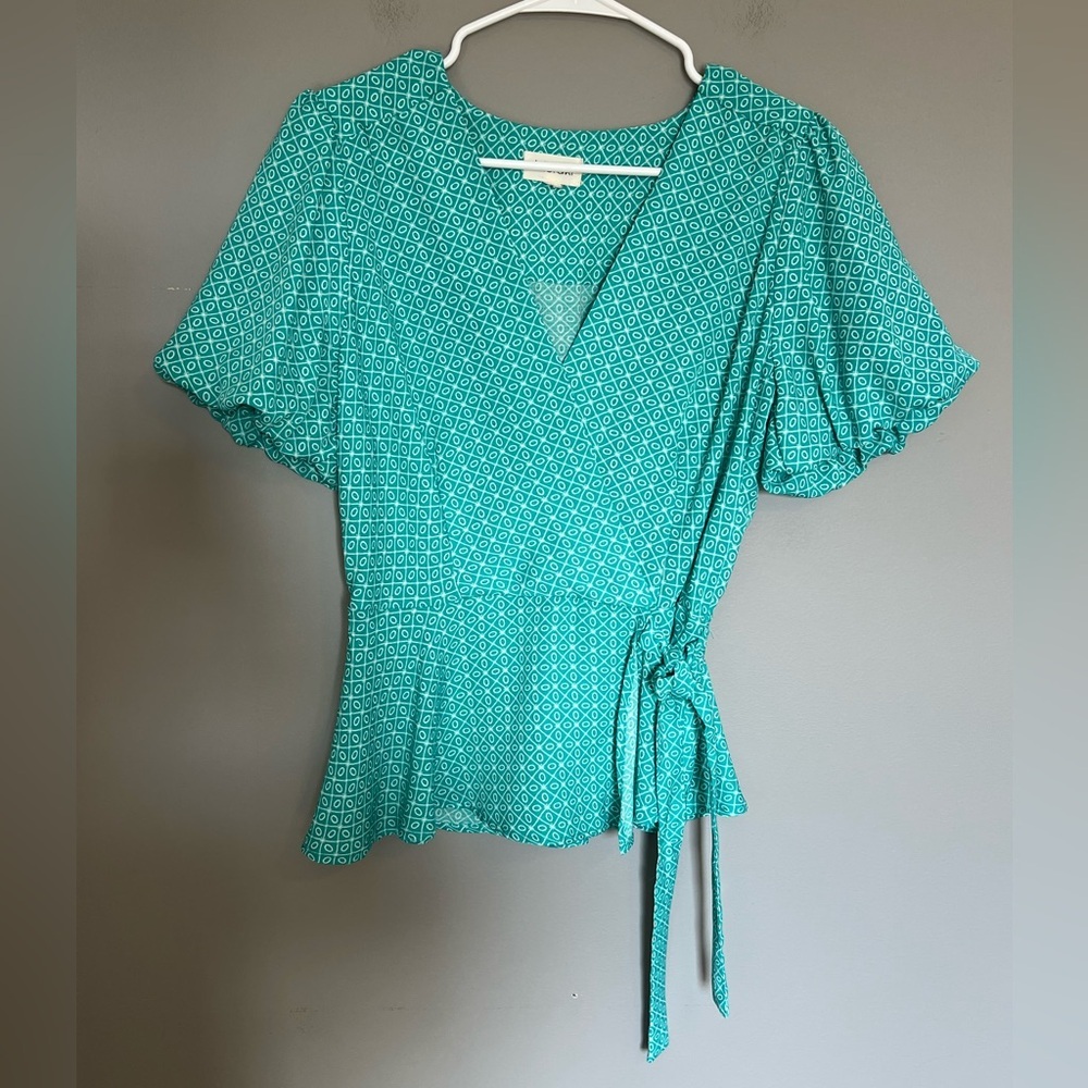 Meraki Young Contemporary Wrap Tie Blouse Juniors Size M